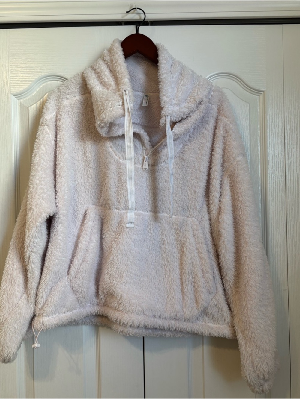 Big Sky Pull-Over Jacket from the Fo Movement line by Free People light pink